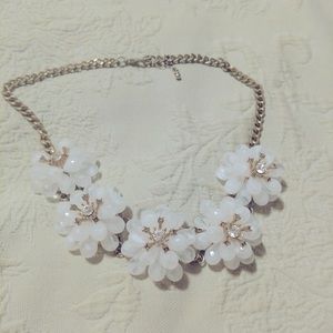 Express Floral Necklace